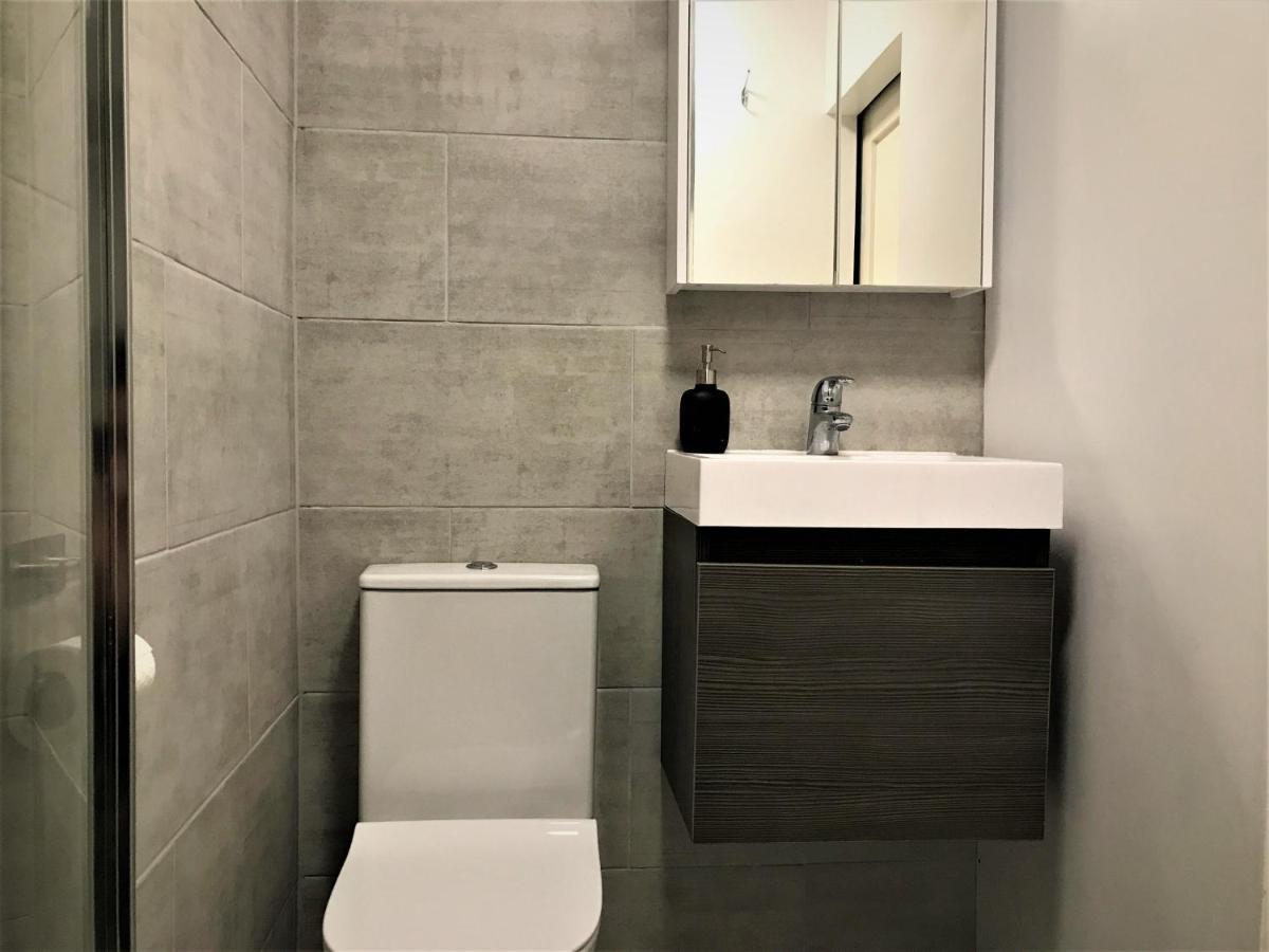 Bijou Annexe, Sea View, Private Entrance & Parking - Folkestone Hotel Kültér fotó